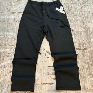 Essentials Medium new black sweatpants uncuffed